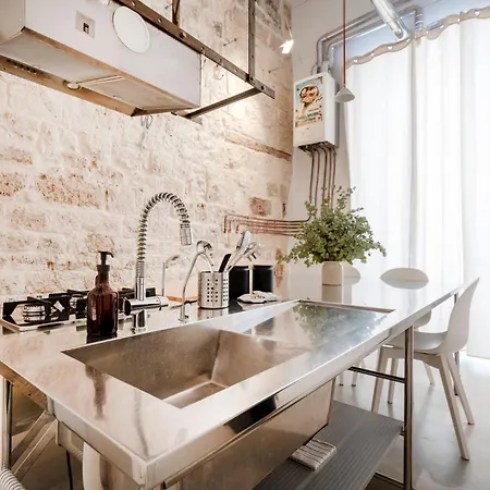 Palazzo D'amelj Elegant Modern Loft Appartement Bari